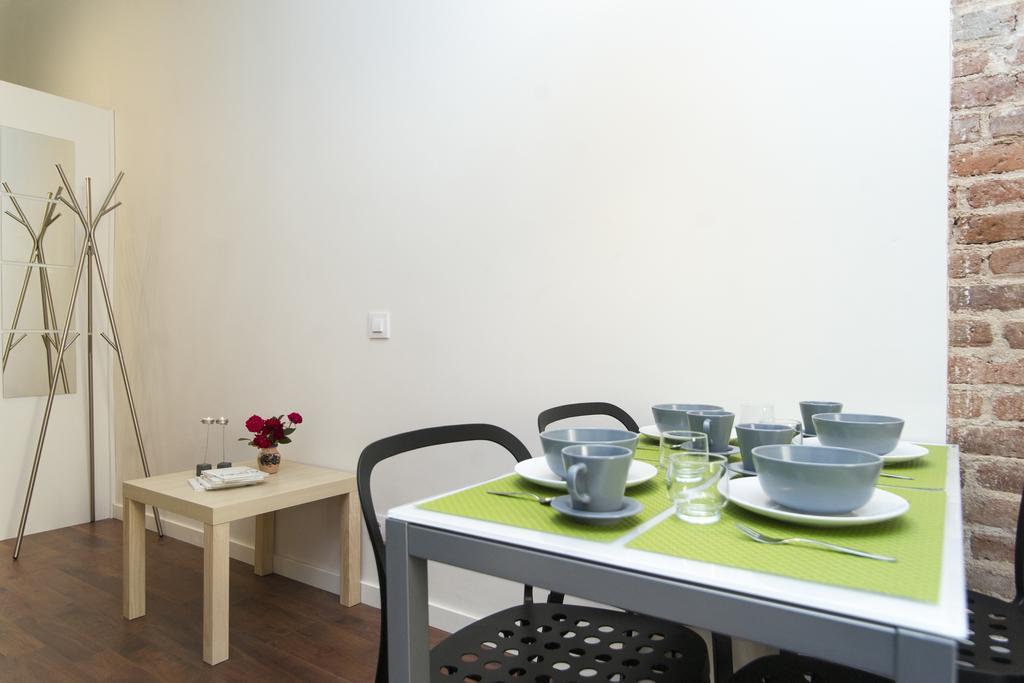 Apartments Barcelona Sagrada Δωμάτιο φωτογραφία