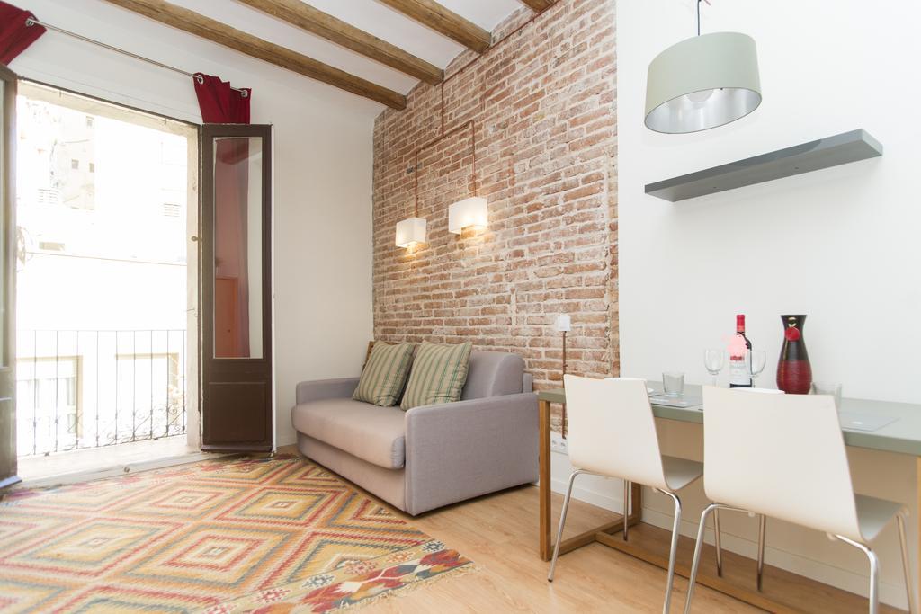 Apartments Barcelona Sagrada Δωμάτιο φωτογραφία