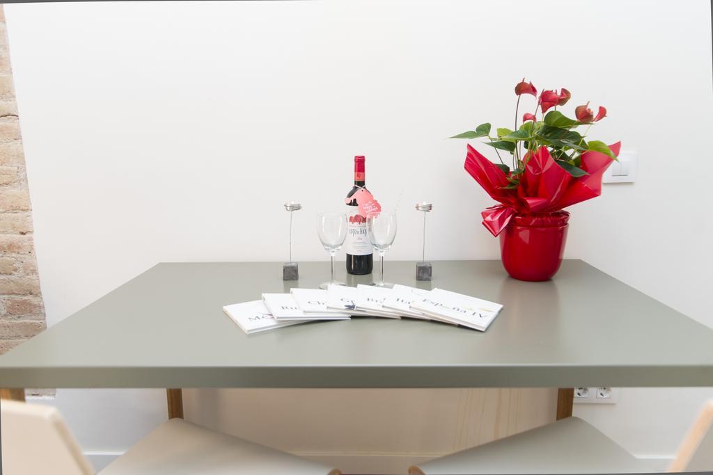 Apartments Barcelona Sagrada Δωμάτιο φωτογραφία