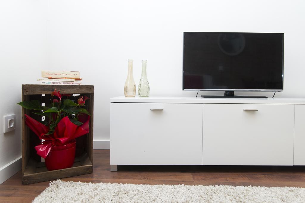 Apartments Barcelona Sagrada Δωμάτιο φωτογραφία