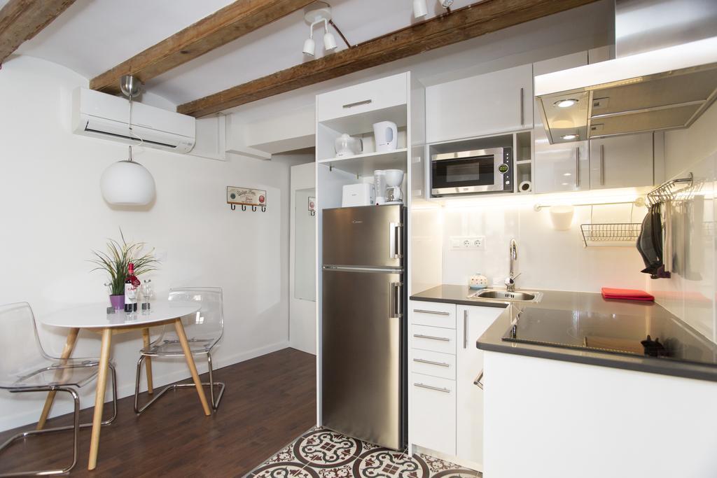 Apartments Barcelona Sagrada Δωμάτιο φωτογραφία