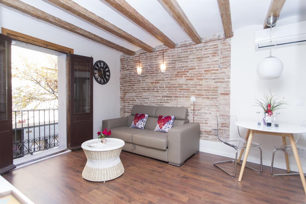 Apartments Barcelona Sagrada Δωμάτιο φωτογραφία